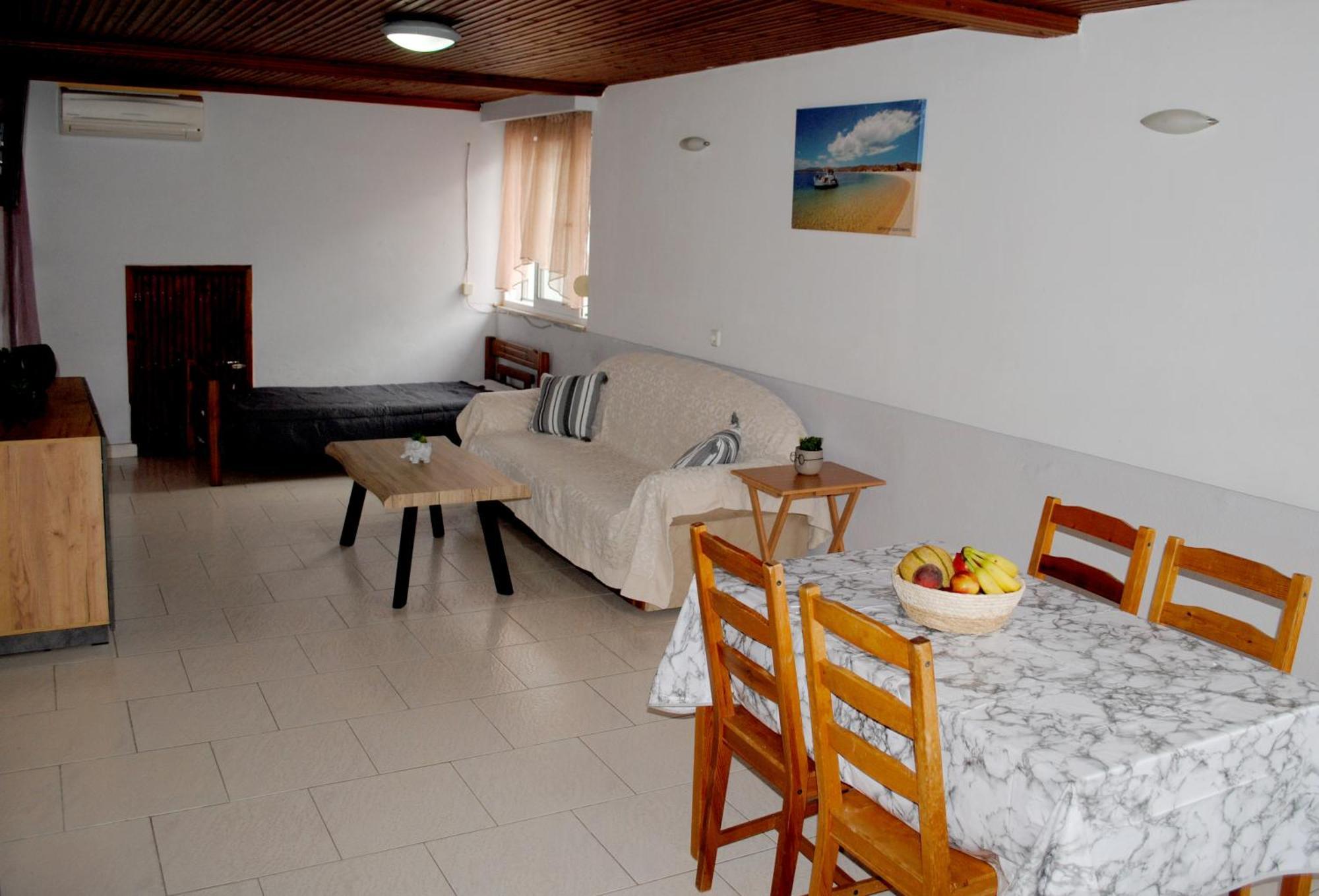 Artemis Apartments Paralia Dionisiou Exterior foto