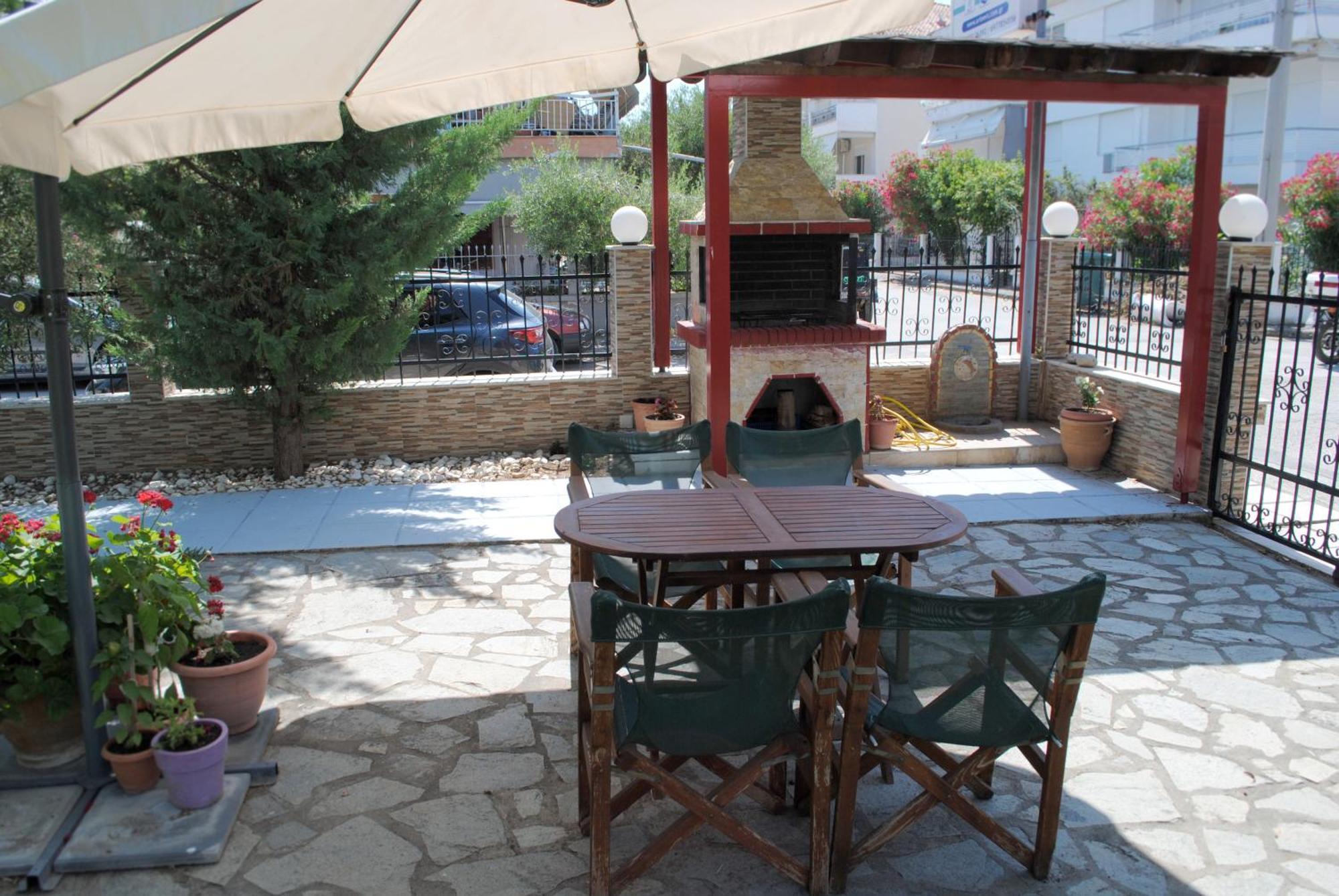 Artemis Apartments Paralia Dionisiou Exterior foto